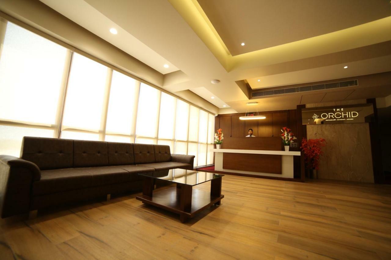 Hotel Avaante Ahmedabad Formerly Known As The Orchid Hotel Экстерьер фото