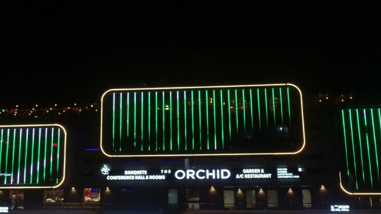 Hotel Avaante Ahmedabad Formerly Known As The Orchid Hotel Экстерьер фото